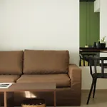 Apartament Krinis *